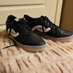 Ryka Black and White Women's Sneakers